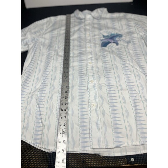 Disney Frozen 2 Shirt Mens XL‎ Woven Brittney Lee Button Up - Picture 3 of 6